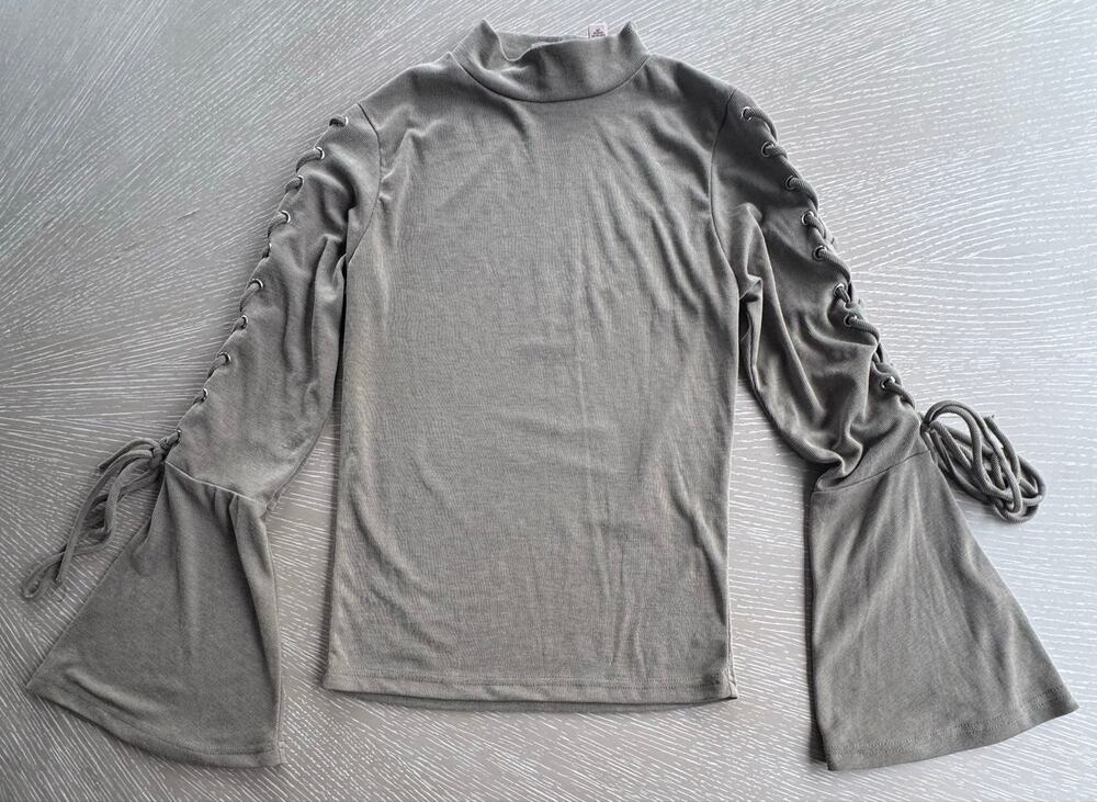 Willow & Root Buckle Lace-Up Bell Sleeve Ribbed Mock Neck Top Sage Green S Y2K